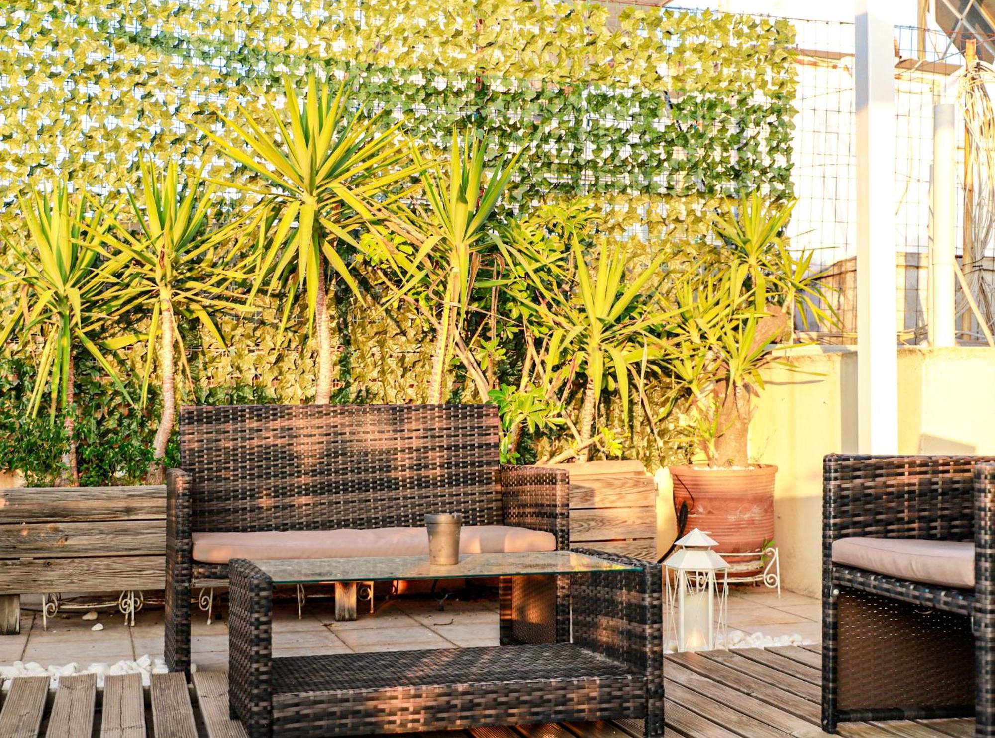 Renovated Apartment With Roof Garden Access, 15 M Walk To Acropolis Atena Exterior foto